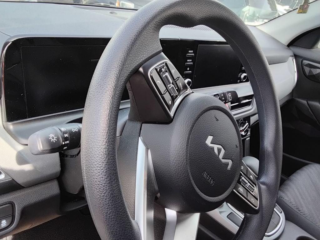 2025 Kia Seltos LX