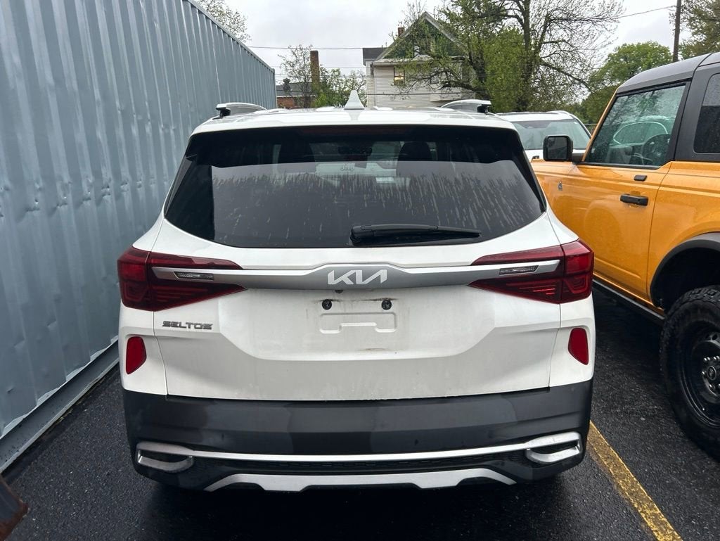 2022 Kia Seltos EX
