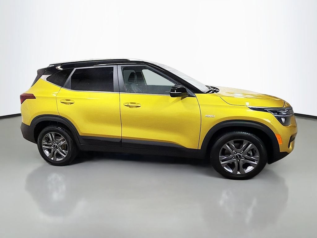 2023 Kia Seltos S