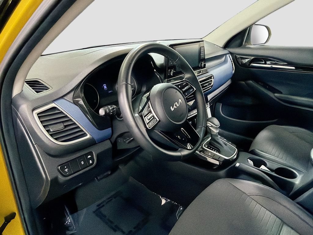 2023 Kia Seltos S