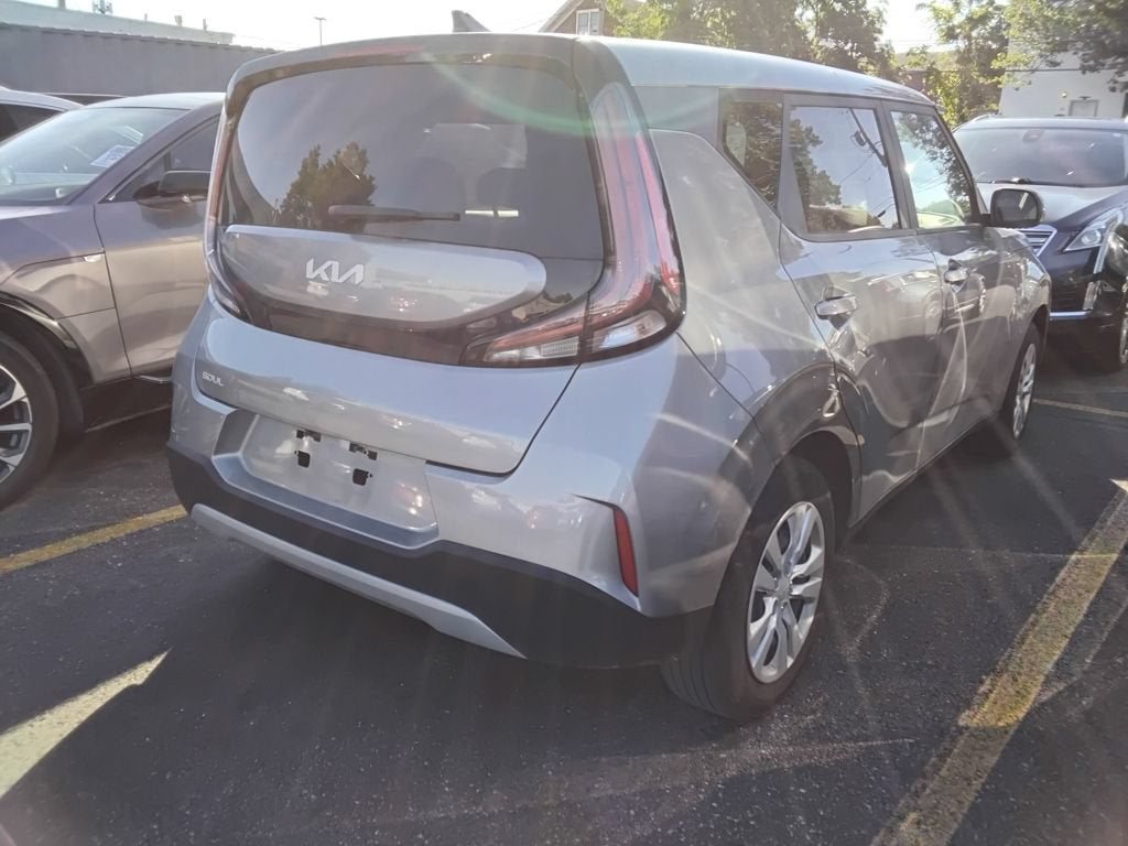 2024 Kia Soul LX