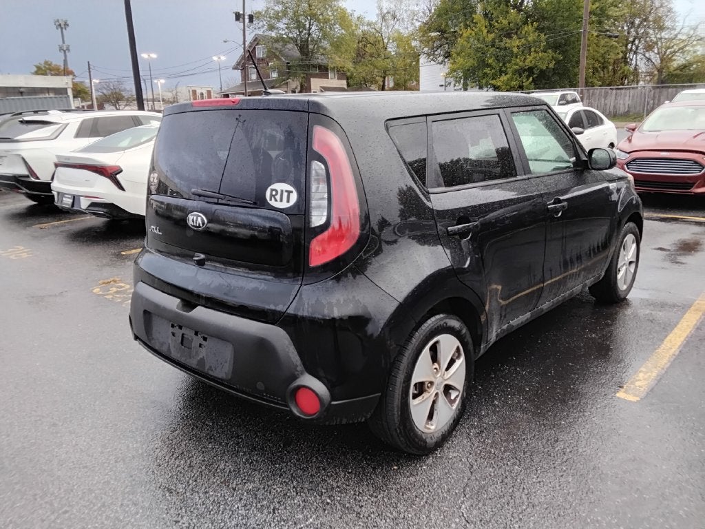 2016 Kia Soul Base