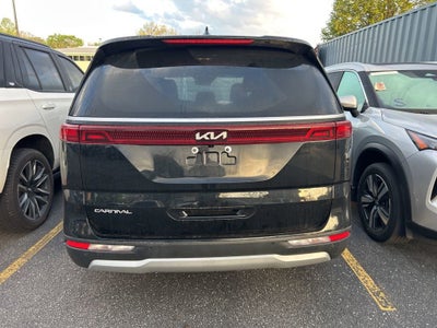 2024 Kia Carnival LX
