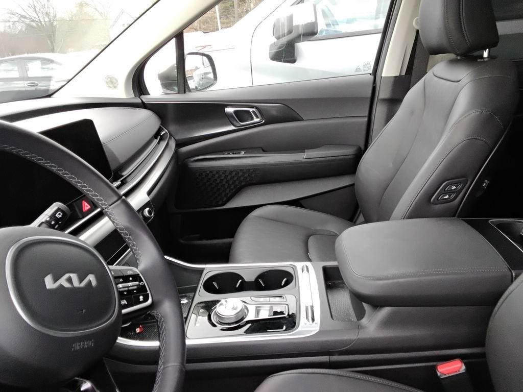 2025 Kia Carnival Hybrid SX