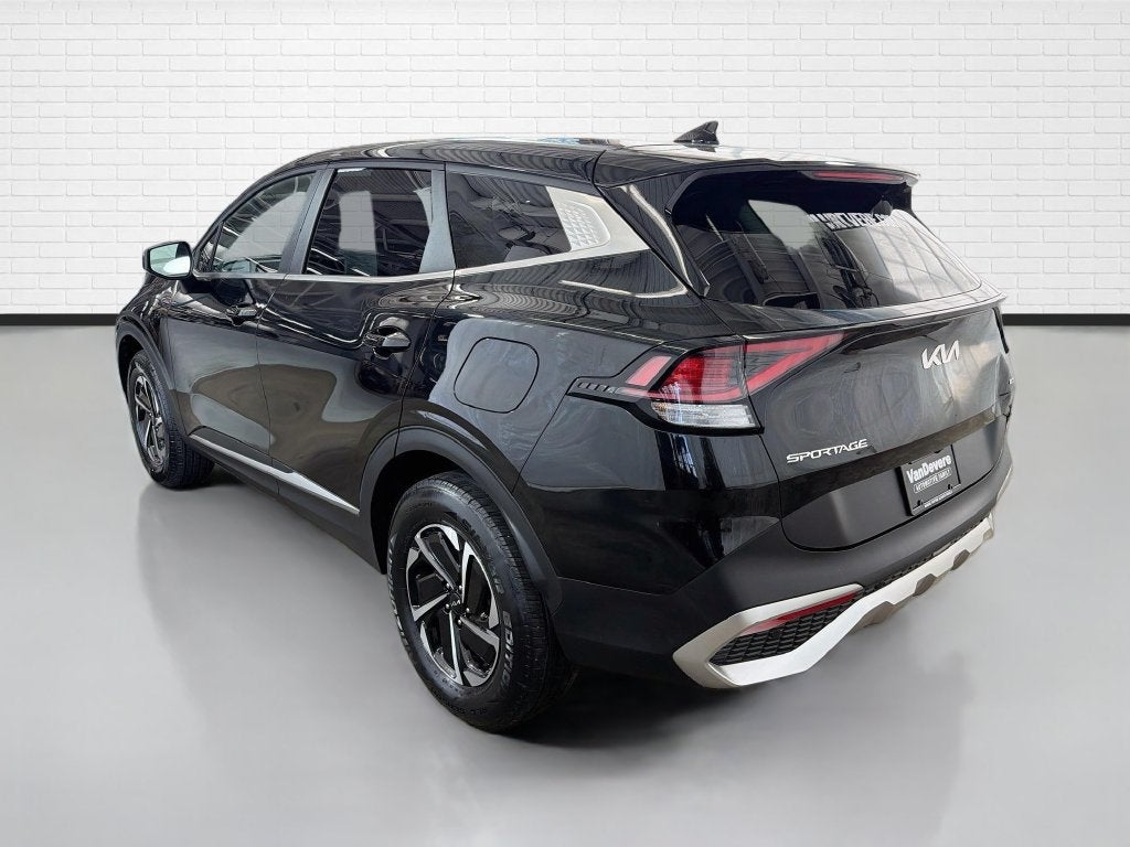 2023 Kia Sportage Hybrid LX