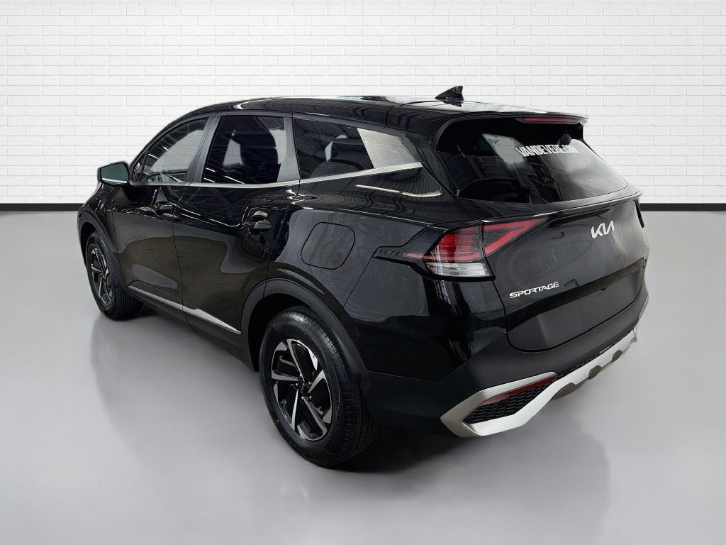 2023 Kia Sportage Hybrid LX