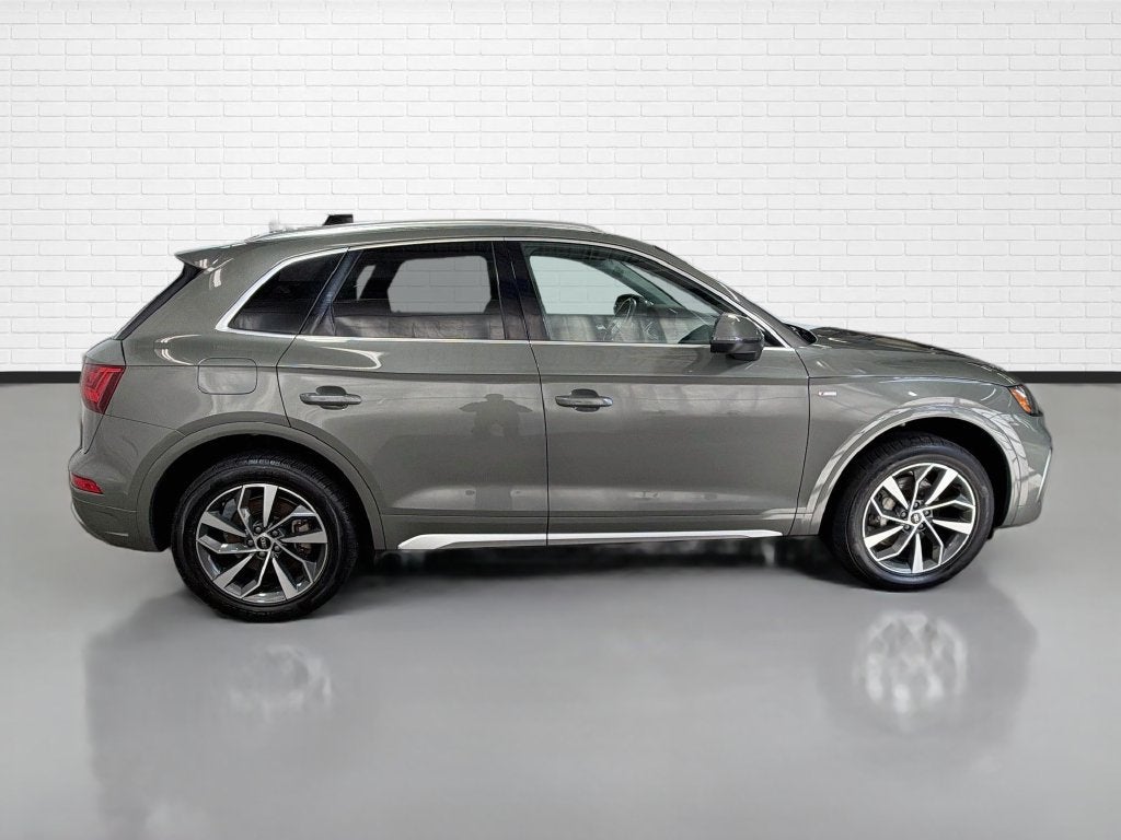 2024 Audi Q5 S line Premium Plus