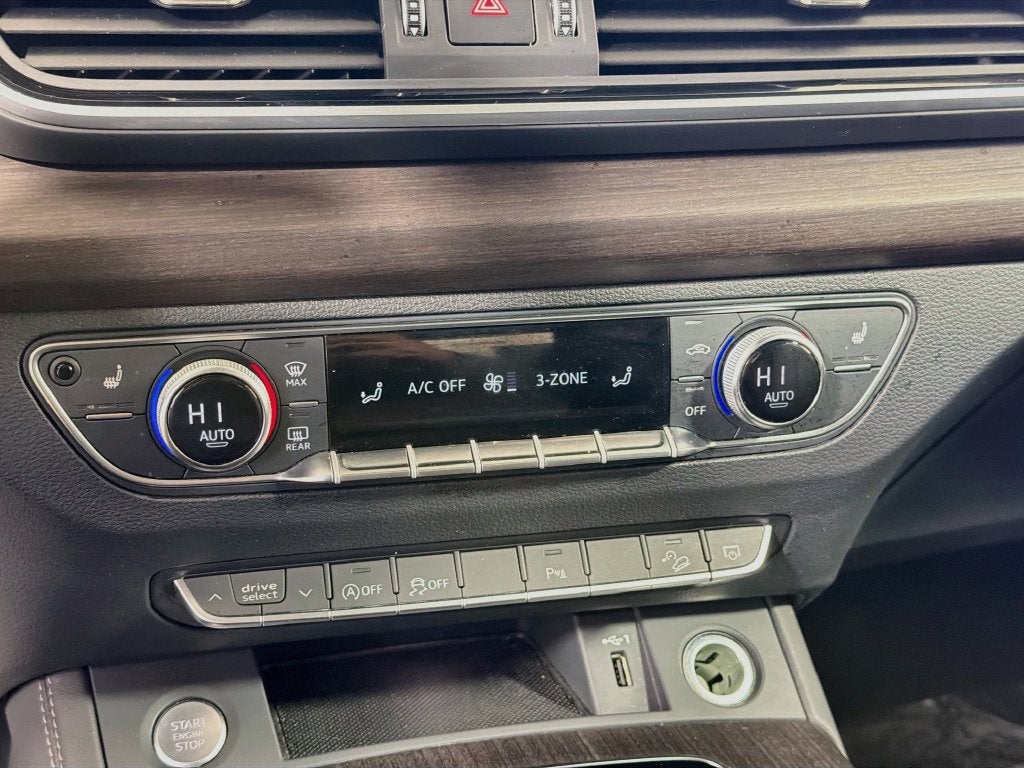 2024 Audi Q5 S line Premium Plus