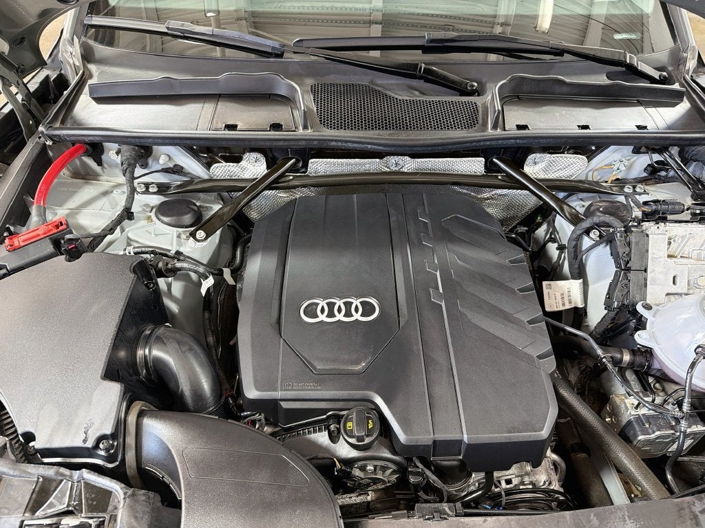 2024 Audi Q5 S line Premium Plus