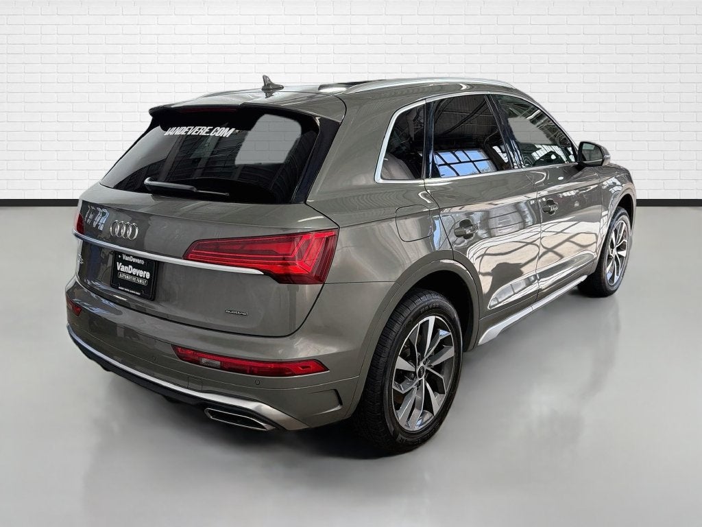 2024 Audi Q5 S line Premium Plus