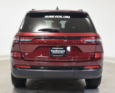 2023 Jeep Grand Cherokee Altitude