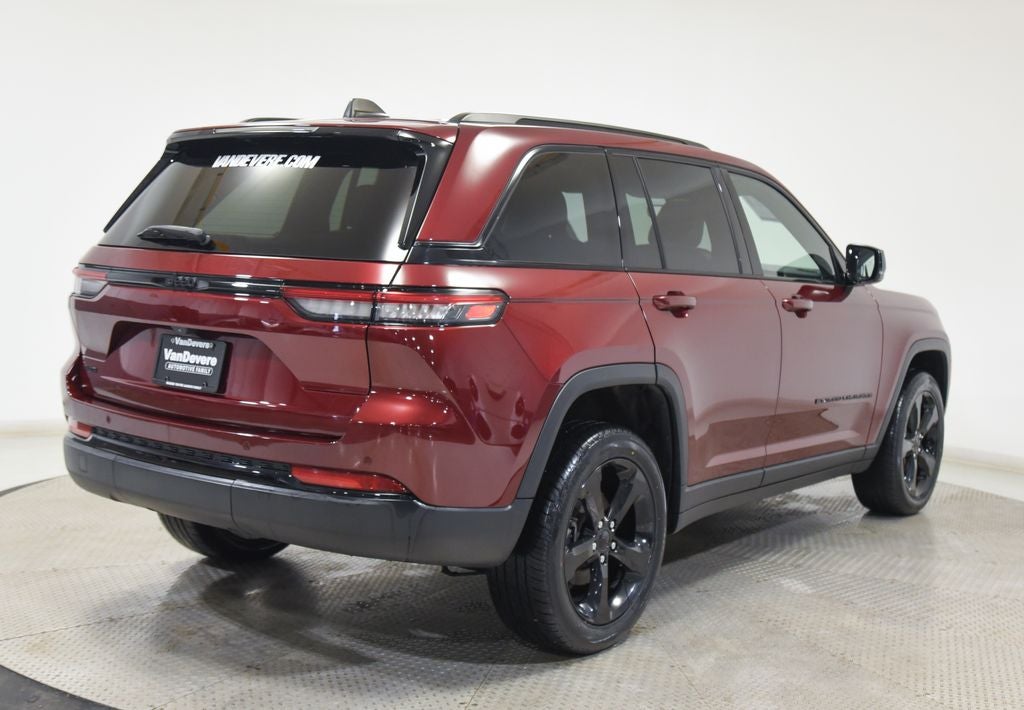 2023 Jeep Grand Cherokee Altitude