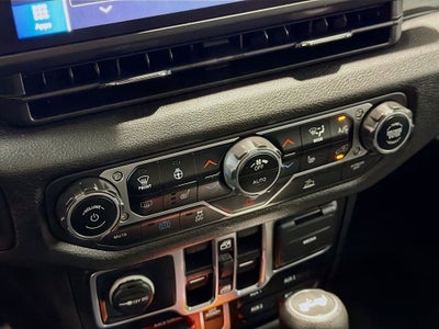 2024 Jeep Wrangler Willys 4xe