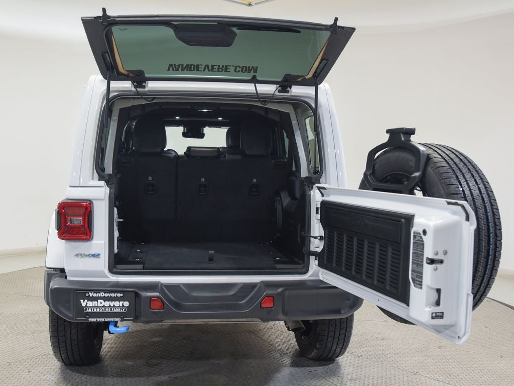 2024 Jeep Wrangler Sahara 4xe