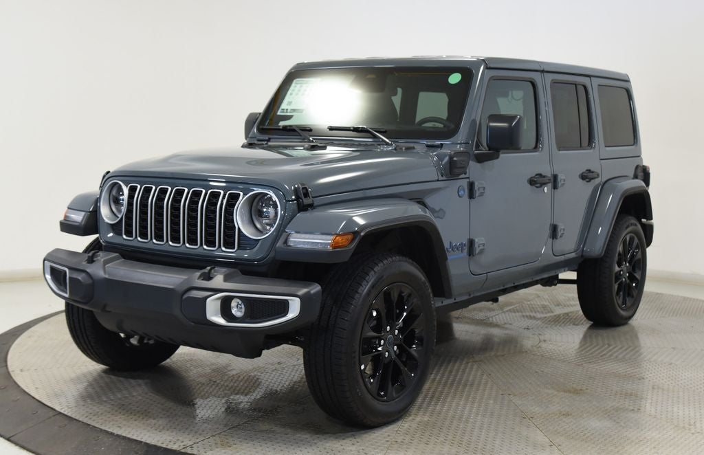 2025 Jeep Wrangler Sahara 4xe