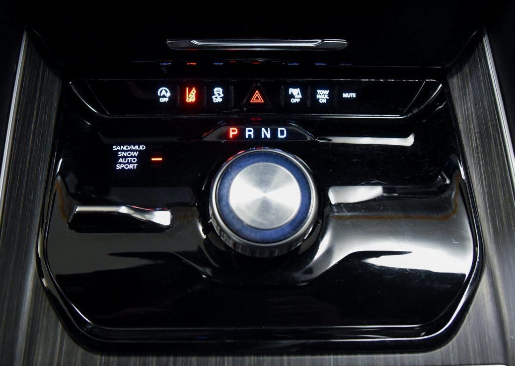 2024 Jeep Wagoneer L Series II