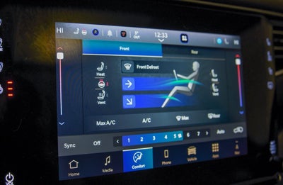 2024 Jeep Wagoneer Base