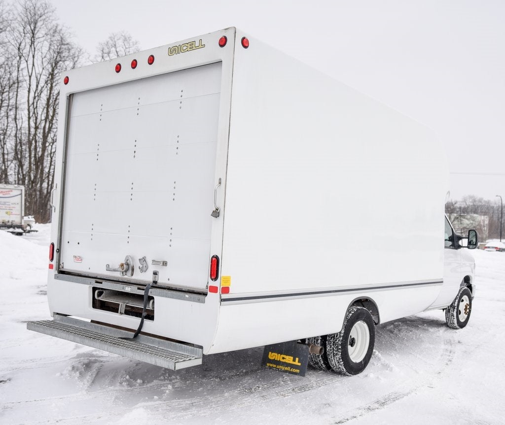 2024 Ford E-450SD Base