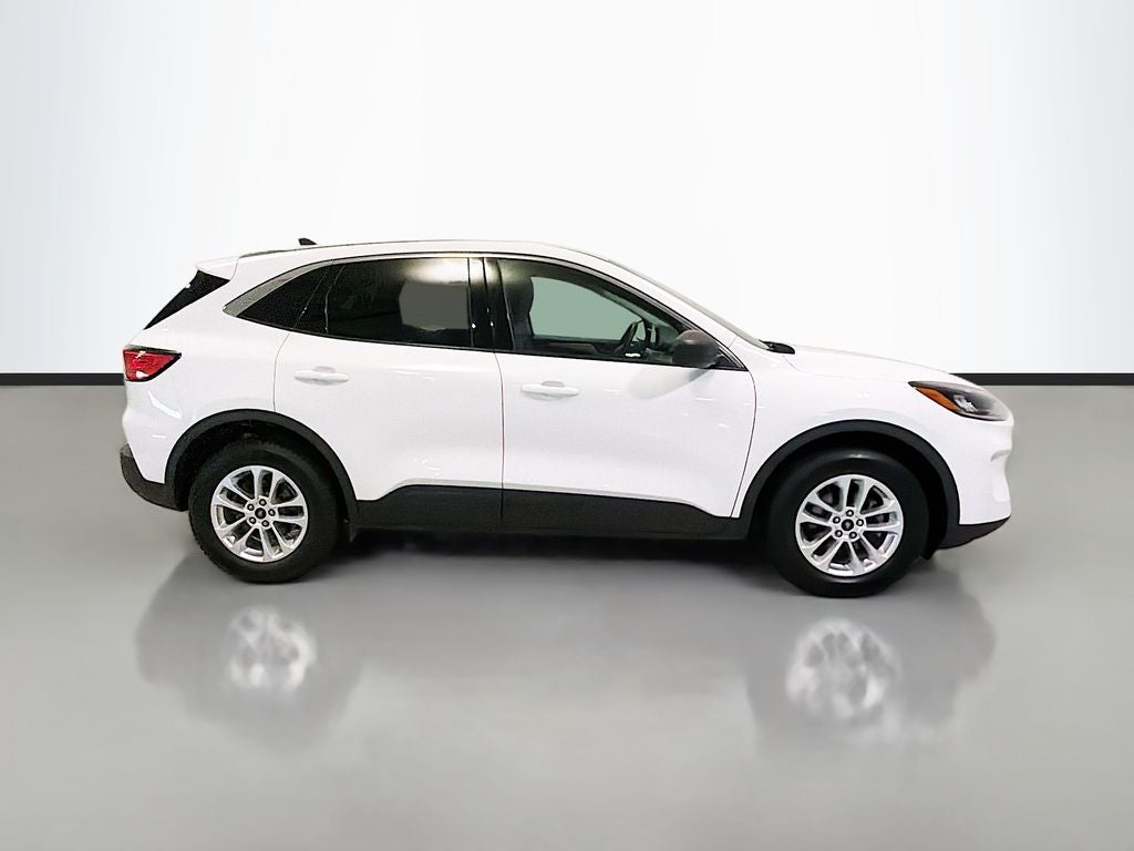 2022 Ford Escape Hybrid SE