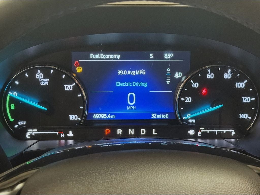 2022 Ford Escape Hybrid SE