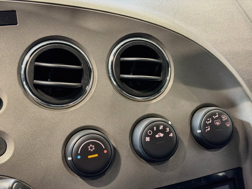 2007 Pontiac Solstice Base