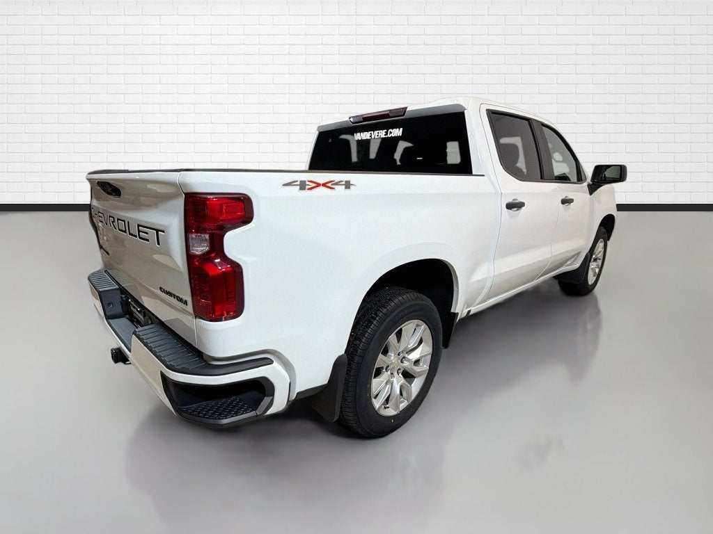 2023 Chevrolet Silverado 1500 Custom
