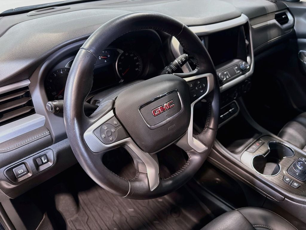 2021 GMC Acadia SLT