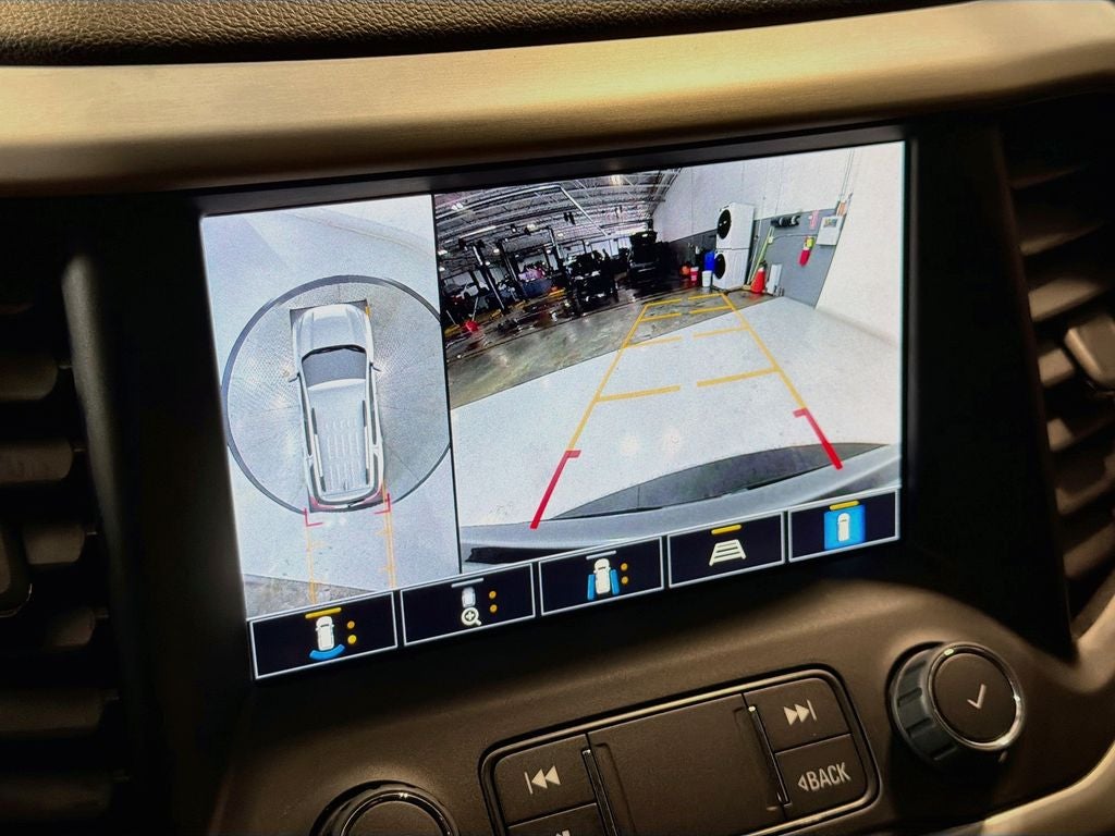 2021 GMC Acadia SLT