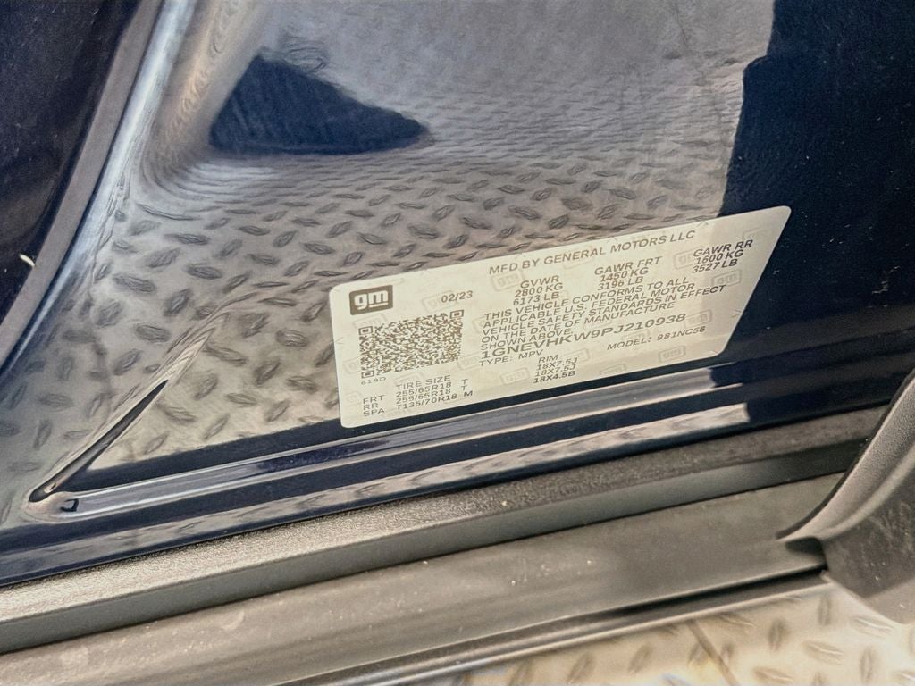 2023 Chevrolet Traverse LT Leather