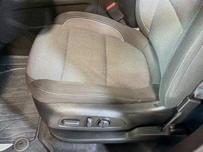2023 Chevrolet Traverse LT Cloth w/2FL