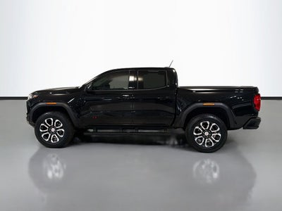 2024 GMC Canyon AT4