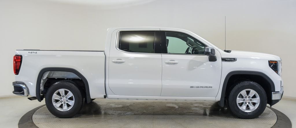 2023 GMC Sierra 1500 SLE