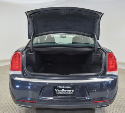 2015 Chrysler 300 C Platinum