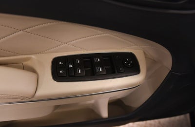 2015 Chrysler 300 C Platinum