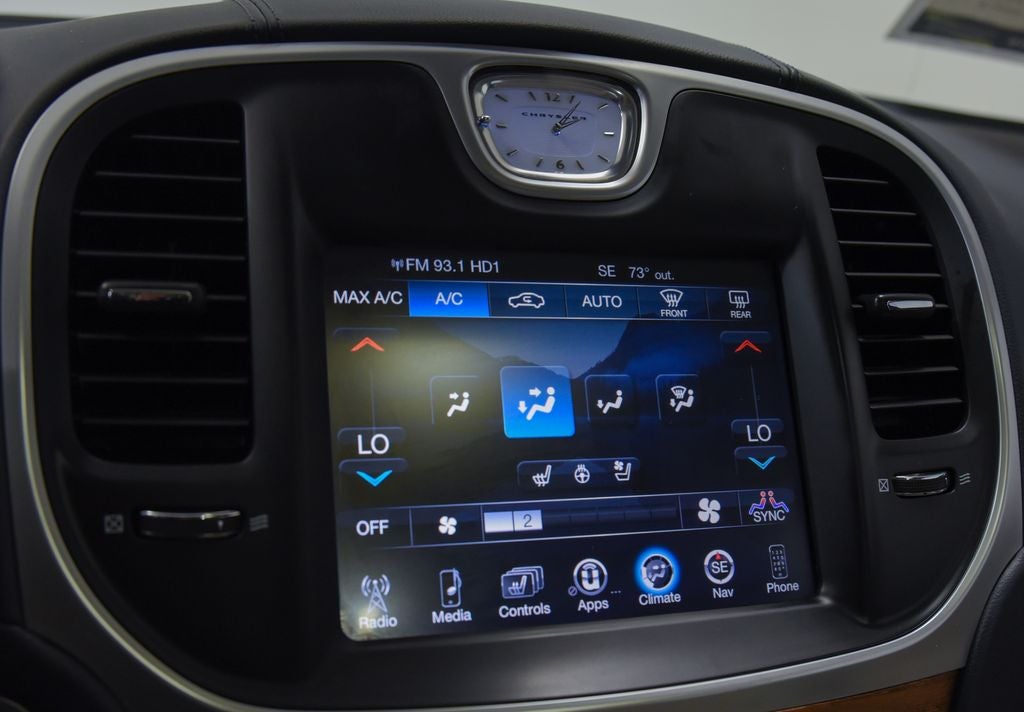 2015 Chrysler 300 C Platinum