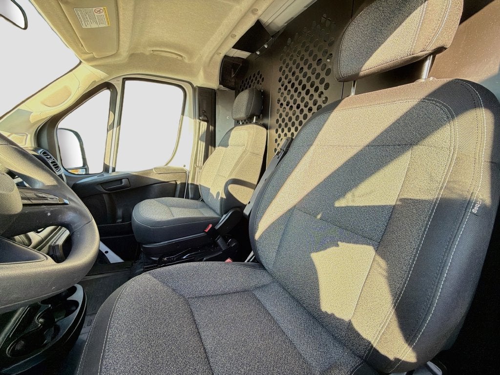2025 RAM ProMaster 2500 Base