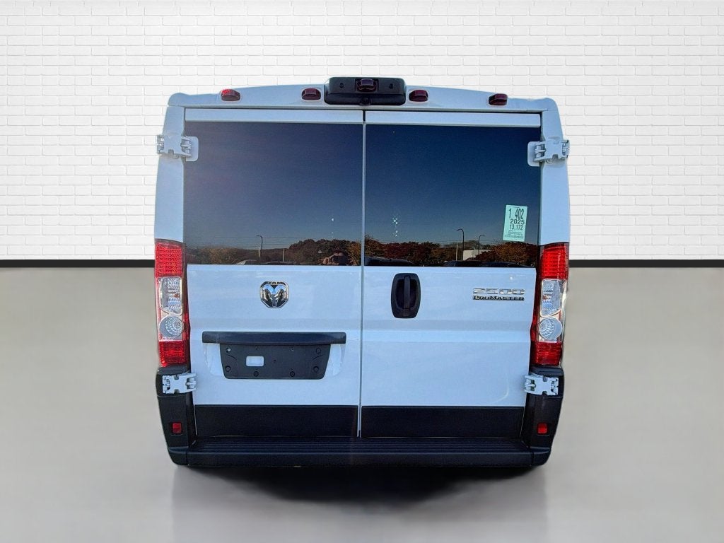 2025 RAM ProMaster 2500 Base