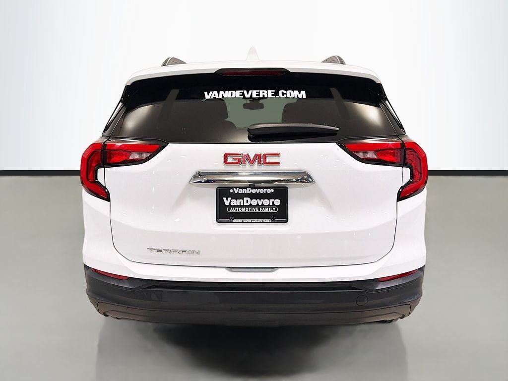 2021 GMC Terrain SLE