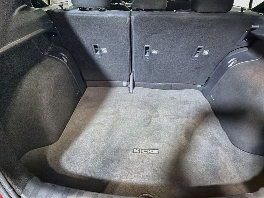 2023 Nissan Kicks SV