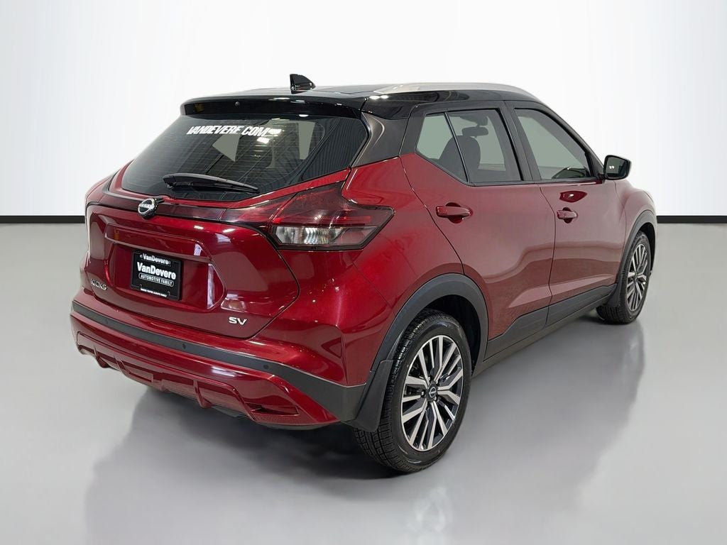 2023 Nissan Kicks SV