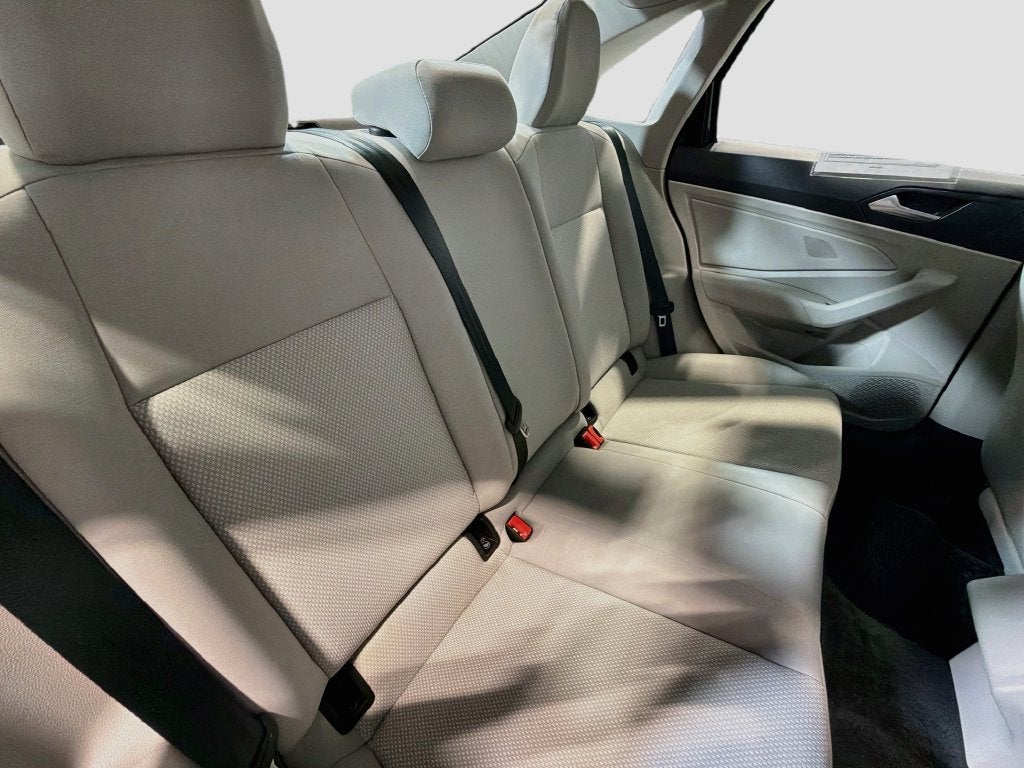 2021 Volkswagen Jetta Base