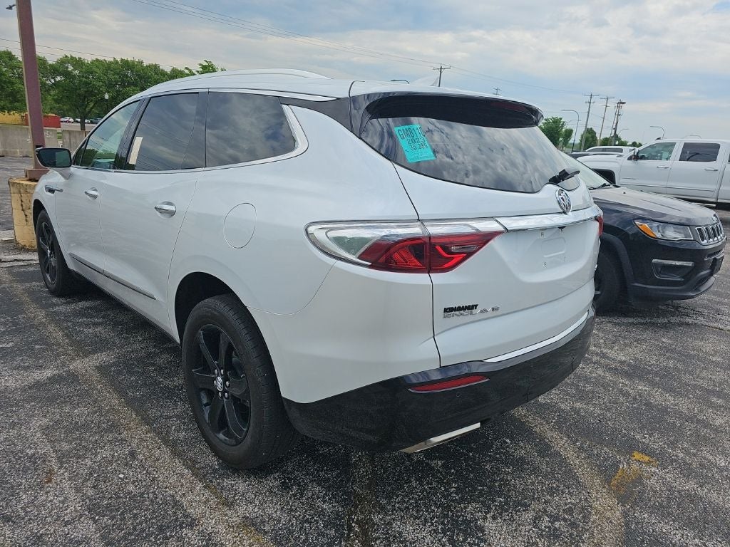 2023 Buick Enclave Essence