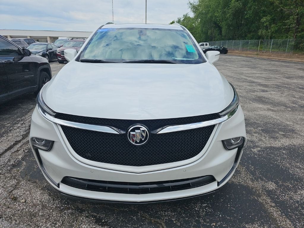 2023 Buick Enclave Essence