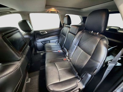 2019 Nissan Pathfinder Platinum