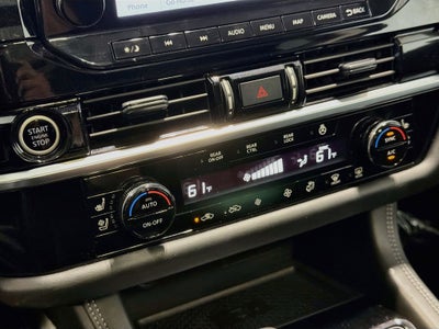 2024 Nissan Pathfinder Platinum
