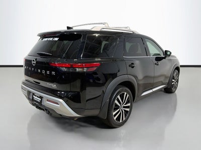 2024 Nissan Pathfinder Platinum