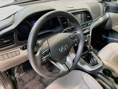 2020 Hyundai Elantra SE