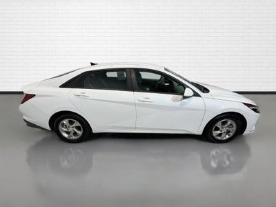 2021 Hyundai Elantra SE