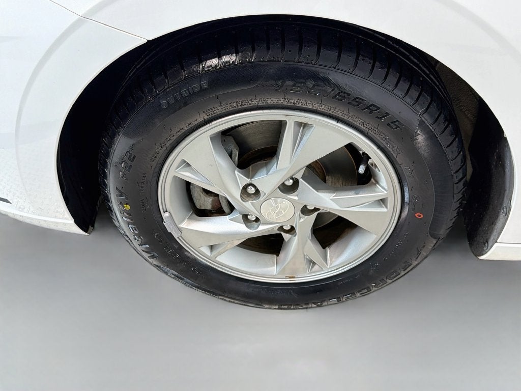 2021 Hyundai Elantra SE