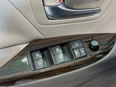 2020 Toyota Sienna XLE 7 Passenger